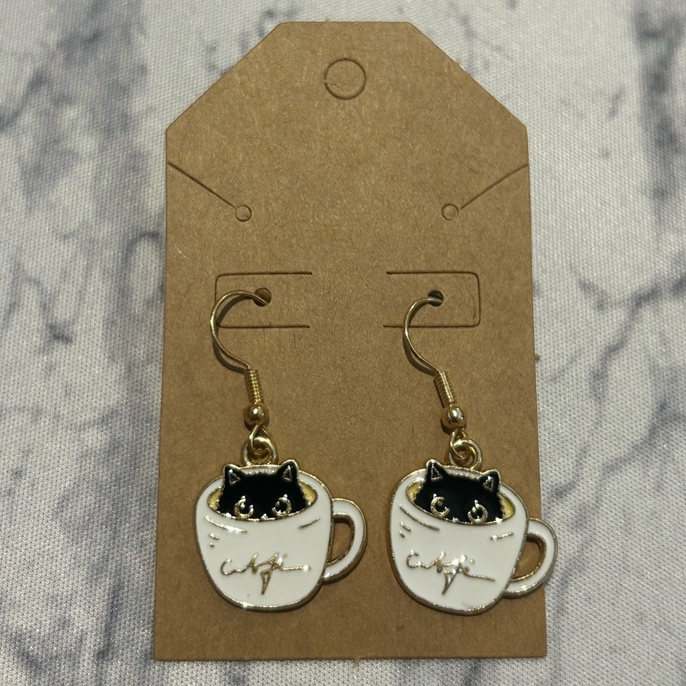 NWOT Black Cat “Cafe” Dangle Earrings